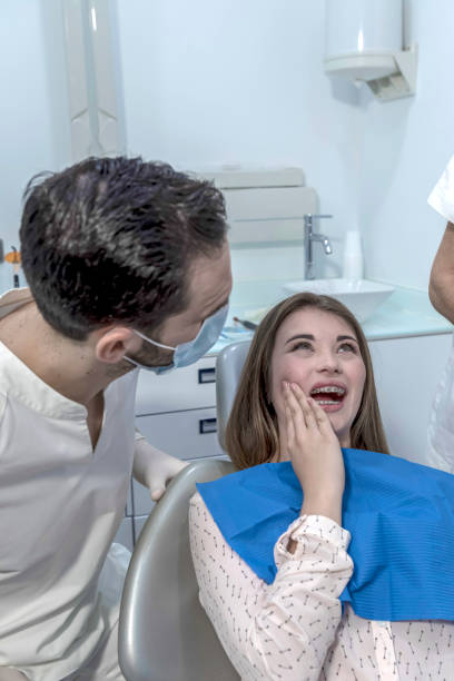 Best Emergency Dentist for Knocked-Out Tooth in Medina, WA